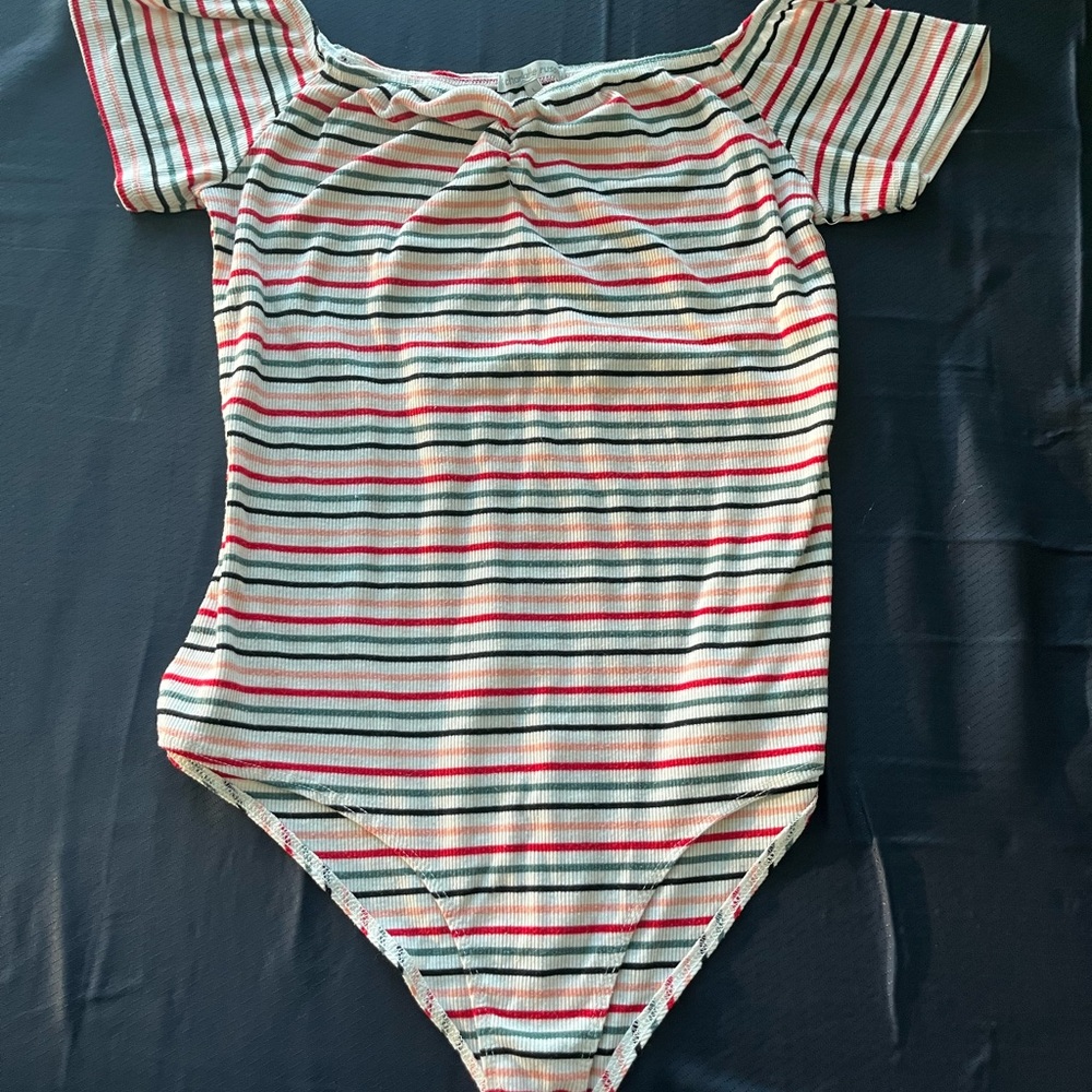 Charlotte Russe bodysuit L